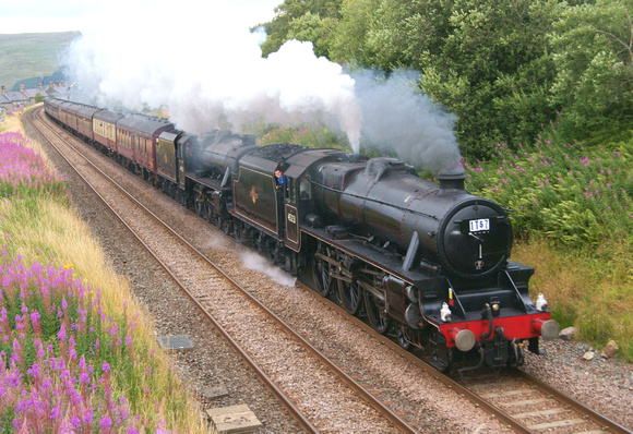 Stanier 'Black 5s' 45231 and 44932[running ar 44781] on the IT57  '15 Guinea Special' southbound near Garsdale. 11/08.13