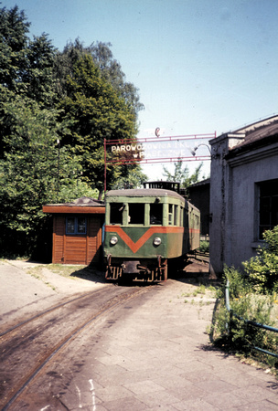 Railcar at Piaseczno Miesto