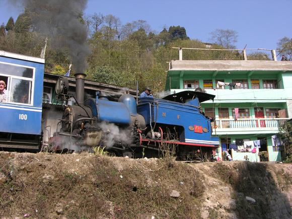 Train leaving Batasia and the end of the loop