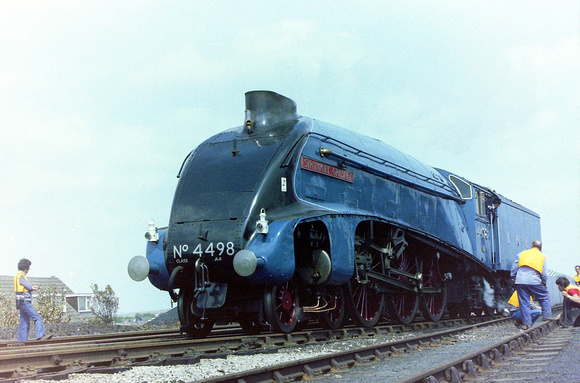 Ex LNER 'A4' pacific 4498 'Sir Nigel Gresley'.