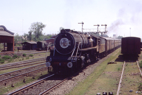 Hatia based wG arriving at Ranchi.1983