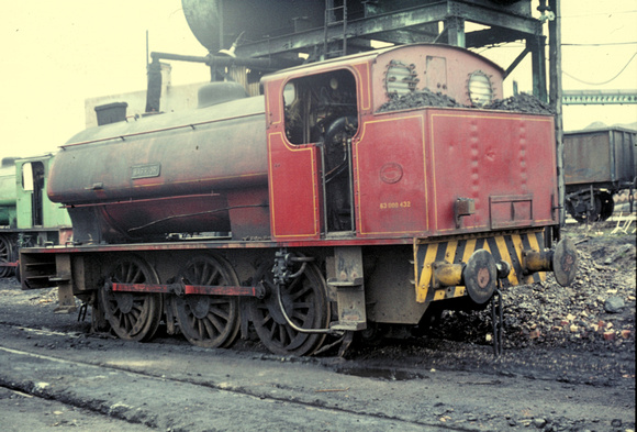 'Warrior'  [Hunslet 3823 0f 1954] at Bickershaw shed