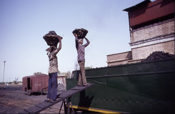 Normal method of coaling at Gwalior - it was a very hot day!